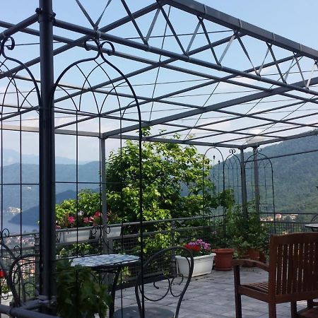 Villa Farinelli Cadegliano Viconago Esterno foto